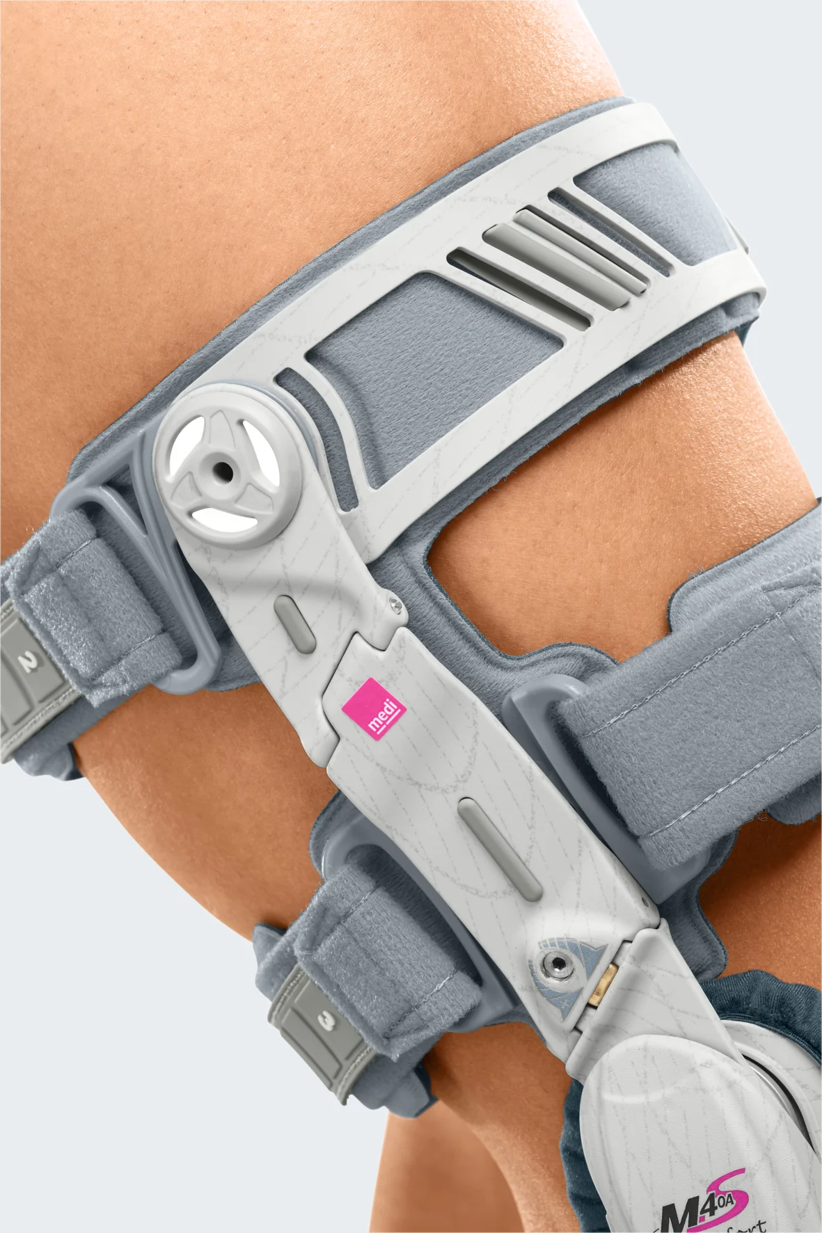 M.4s OA Comfort Compact Knee Brace - Image 3